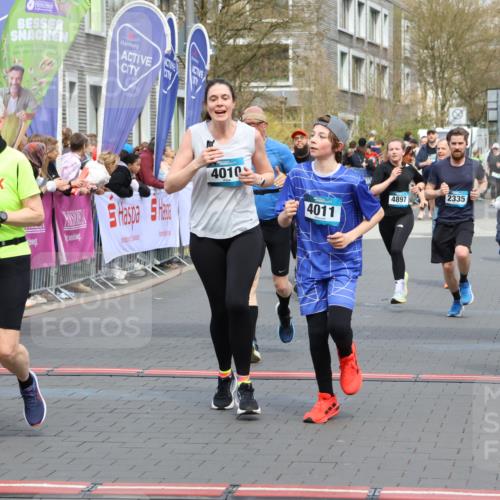 12.04.2026 - 45. Internationalen Wilhelmsburger Insellauf Strokosch-Dieckow http://msf.ph/oto/9453490 12.04.2026 13:06:35 Ziel 5677, 4507, 4638, 4010, 4011, 5719, 4092, 4819, 5588, 2335, 4897, 2584, 3591, 5859 meine-sportfotos.de