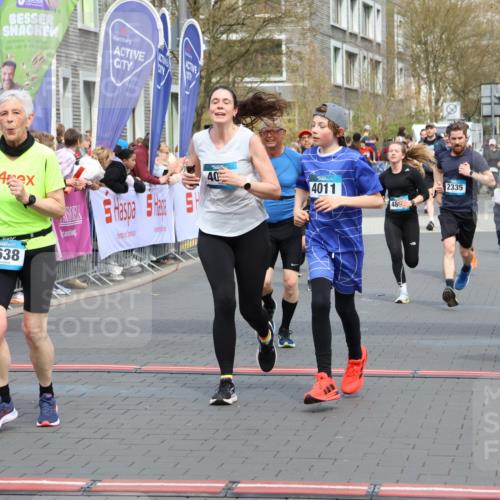 12.04.2026 - 45. Internationalen Wilhelmsburger Insellauf Strokosch-Dieckow http://msf.ph/oto/9453500 12.04.2026 13:06:35 Ziel 5677, 4507, 4638, 4010, 4011, 5719, 4092, 4819, 5588, 2335, 4897, 2584, 3591, 5859 meine-sportfotos.de