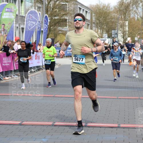 12.04.2026 - 45. Internationalen Wilhelmsburger Insellauf Strokosch-Dieckow http://msf.ph/oto/9453517 12.04.2026 13:06:32 Ziel 4236, 5677, 4507, 4638, 4010, 4011, 5719, 4092 meine-sportfotos.de