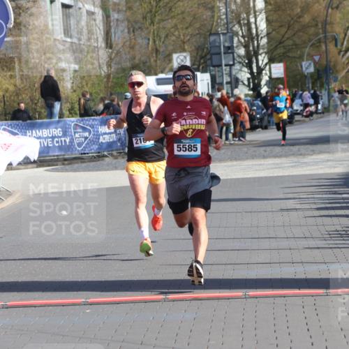 12.04.2026 - 45. Internationalen Wilhelmsburger Insellauf Strokosch-Dieckow http://msf.ph/oto/9453518 12.04.2026 10:27:56 Ziel 5585, 2181 meine-sportfotos.de
