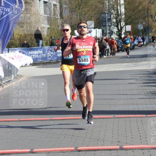 12.04.2026 - 45. Internationalen Wilhelmsburger Insellauf Strokosch-Dieckow http://msf.ph/oto/9453521 12.04.2026 10:27:57 Ziel 5585, 2181 meine-sportfotos.de