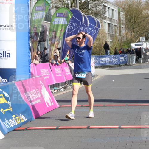 12.04.2026 - 45. Internationalen Wilhelmsburger Insellauf Strokosch-Dieckow http://msf.ph/oto/9453575 12.04.2026 10:28:12 Ziel 4580, 2213 meine-sportfotos.de