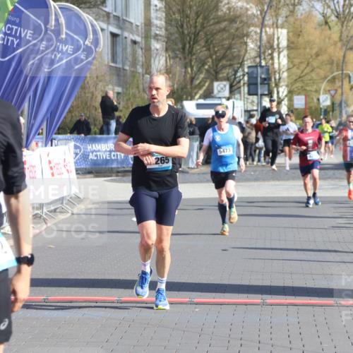 12.04.2026 - 45. Internationalen Wilhelmsburger Insellauf Strokosch-Dieckow http://msf.ph/oto/9453627 12.04.2026 10:28:31 Ziel 2265, 5473 meine-sportfotos.de