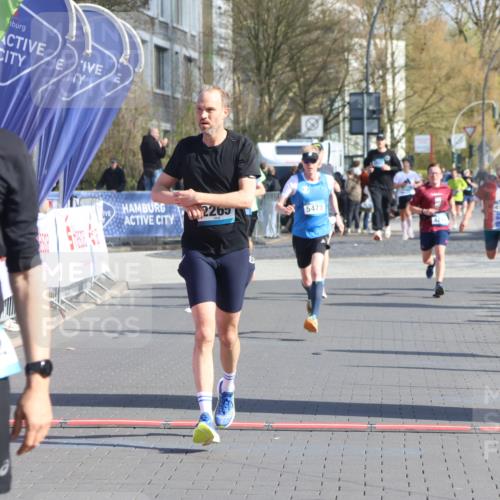 12.04.2026 - 45. Internationalen Wilhelmsburger Insellauf Strokosch-Dieckow http://msf.ph/oto/9453636 12.04.2026 10:28:31 Ziel 2265, 5473 meine-sportfotos.de
