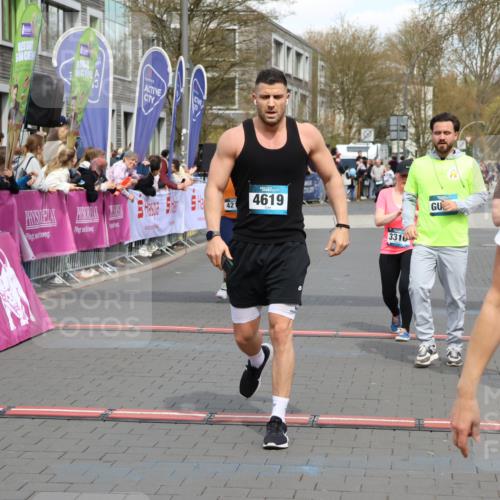 12.04.2026 - 45. Internationalen Wilhelmsburger Insellauf Strokosch-Dieckow http://msf.ph/oto/9453651 12.04.2026 13:06:08 Ziel 5486, 4619, 3316, 4219, 5848 meine-sportfotos.de