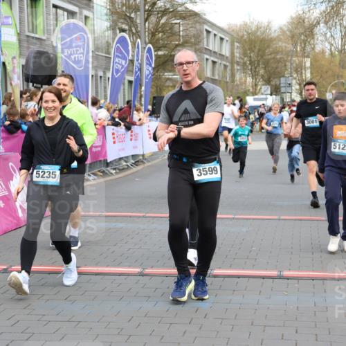 12.04.2026 - 45. Internationalen Wilhelmsburger Insellauf Strokosch-Dieckow http://msf.ph/oto/9454058 12.04.2026 13:05:30 Ziel 5128, 5098, 5235, 5234, 5504, 2139, 3001, 2443, 5862, 5110, 4892 meine-sportfotos.de