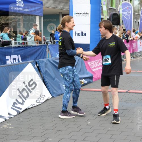 12.04.2026 - 45. Internationalen Wilhelmsburger Insellauf Strokosch-Dieckow http://msf.ph/oto/9454084 12.04.2026 13:05:26 Ziel 5002, 5427, 4610, 5128, 5098, 5235, 5234, 5504, 2139 meine-sportfotos.de