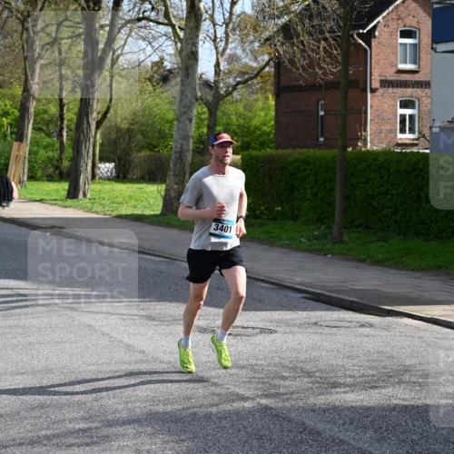 12.04.2026 - 45. Internationalen Wilhelmsburger Insellauf J. Mangold http://msf.ph/oto/9454103 12.04.2026 10:17:12 Ziel 3401, 5838, 2819, 2866, 2866, 4205, 3682, 4475 meine-sportfotos.de