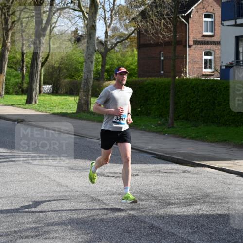 12.04.2026 - 45. Internationalen Wilhelmsburger Insellauf J. Mangold http://msf.ph/oto/9454105 12.04.2026 10:17:12 Ziel 3401, 5838, 2819, 2866, 2866, 4205, 3682, 4475 meine-sportfotos.de