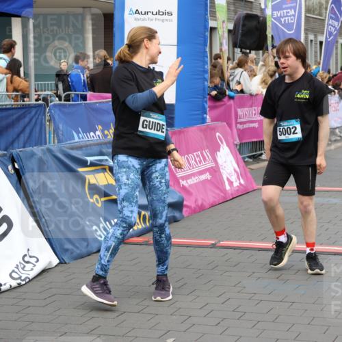 12.04.2026 - 45. Internationalen Wilhelmsburger Insellauf Strokosch-Dieckow http://msf.ph/oto/9454119 12.04.2026 13:05:25 Ziel 5002, 5427, 4610, 5128, 5098, 5235, 5234 meine-sportfotos.de