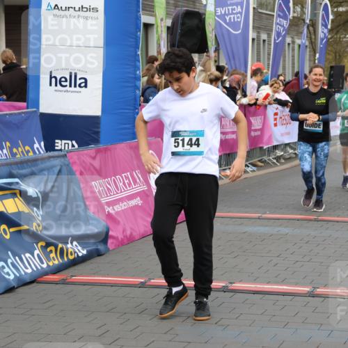 12.04.2026 - 45. Internationalen Wilhelmsburger Insellauf Strokosch-Dieckow http://msf.ph/oto/9454198 12.04.2026 13:05:21 Ziel 3068, 5144, 5002, 5427, 4610 meine-sportfotos.de