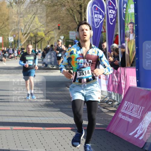 12.04.2026 - 45. Internationalen Wilhelmsburger Insellauf Strokosch-Dieckow http://msf.ph/oto/9454216 12.04.2026 10:29:23 Ziel 5316, 3514 meine-sportfotos.de