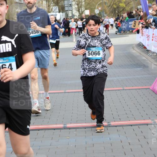 12.04.2026 - 45. Internationalen Wilhelmsburger Insellauf Strokosch-Dieckow http://msf.ph/oto/9454370 12.04.2026 13:05:01 Ziel 5064, 4048, 5423, 5066, 5458, 5728, 5724, 2798 meine-sportfotos.de
