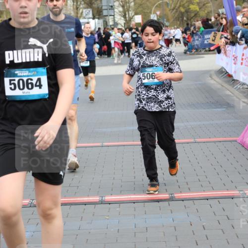 12.04.2026 - 45. Internationalen Wilhelmsburger Insellauf Strokosch-Dieckow http://msf.ph/oto/9454397 12.04.2026 13:05:01 Ziel 5064, 4048, 5423, 5066, 5458, 5728, 5724, 2798 meine-sportfotos.de