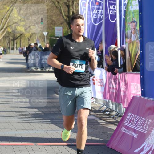 12.04.2026 - 45. Internationalen Wilhelmsburger Insellauf Strokosch-Dieckow http://msf.ph/oto/9454463 12.04.2026 10:29:48 Ziel 4975, 4027 meine-sportfotos.de