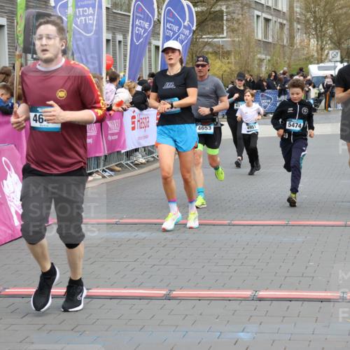 12.04.2026 - 45. Internationalen Wilhelmsburger Insellauf Strokosch-Dieckow http://msf.ph/oto/9454595 12.04.2026 13:04:41 Ziel 5257, 4647, 5565, 4600, 5474, 4653, 5420, 5599, 5620, 4951, 4115 meine-sportfotos.de