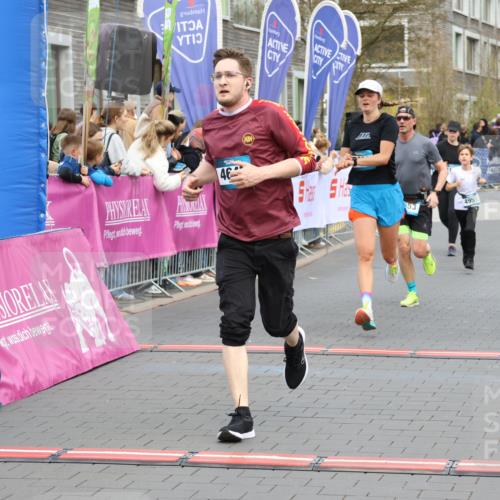 12.04.2026 - 45. Internationalen Wilhelmsburger Insellauf Strokosch-Dieckow http://msf.ph/oto/9454636 12.04.2026 13:04:41 Ziel 5257, 4647, 5565, 4600, 5474, 4653, 5420, 5599, 5620, 4951, 4115 meine-sportfotos.de