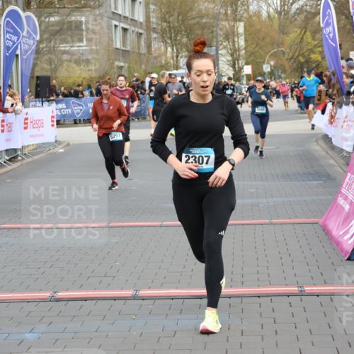 12.04.2026 - 45. Internationalen Wilhelmsburger Insellauf Strokosch-Dieckow http://msf.ph/oto/9454654 12.04.2026 13:04:36 Ziel 3870, 5193, 2307, 5257, 4647, 5565 meine-sportfotos.de
