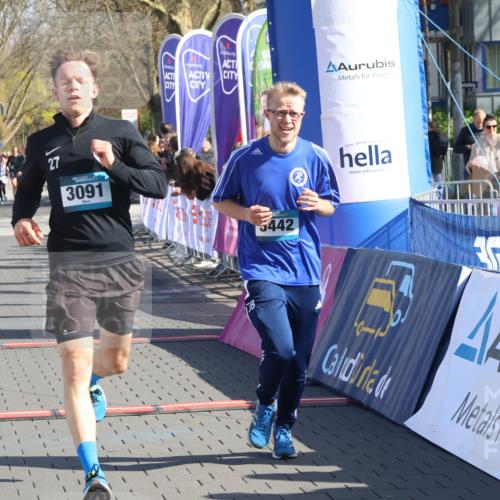12.04.2026 - 45. Internationalen Wilhelmsburger Insellauf Strokosch-Dieckow http://msf.ph/oto/9454696 12.04.2026 10:43:00 Ziel 3091, 5442 meine-sportfotos.de