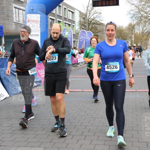 12.04.2026 - 45. Internationalen Wilhelmsburger Insellauf Strokosch-Dieckow http://msf.ph/oto/9454925 12.04.2026 13:04:07 Ziel 4217, 5433, 5430, 5105, 2580, 2412, 5448, 5150, 5668, 5198, 4372, 3737, 3736, 4373, 3883 meine-sportfotos.de