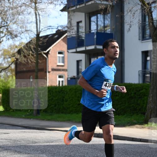 12.04.2026 - 45. Internationalen Wilhelmsburger Insellauf J. Mangold http://msf.ph/oto/9454946 12.04.2026 10:22:57 Ziel 4384, 4291, 2383, 3776, 5812, 4953, 5237, 4381, 4566 meine-sportfotos.de