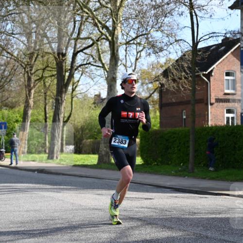 12.04.2026 - 45. Internationalen Wilhelmsburger Insellauf J. Mangold http://msf.ph/oto/9454955 12.04.2026 10:23:00 Ziel 4384, 4291, 2383, 3776, 5812, 4953, 5237, 4381, 4566 meine-sportfotos.de