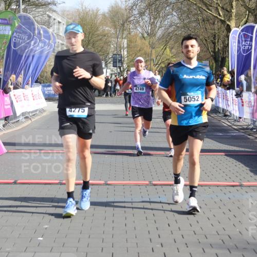 12.04.2026 - 45. Internationalen Wilhelmsburger Insellauf Strokosch-Dieckow http://msf.ph/oto/9454985 12.04.2026 10:30:39 Ziel 3845, 5052, 4275, 4748, 4749, 3081 meine-sportfotos.de