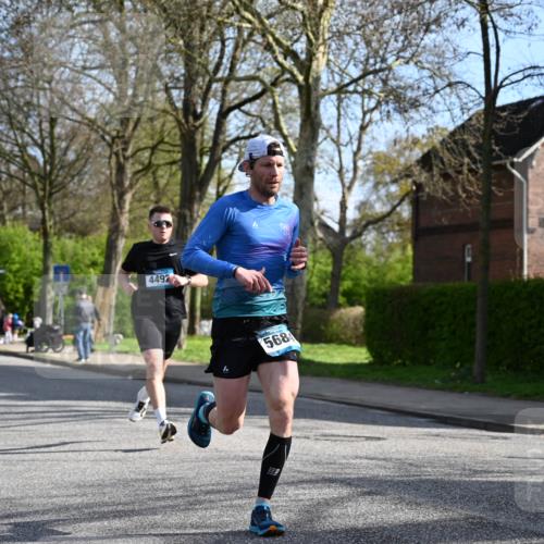 12.04.2026 - 45. Internationalen Wilhelmsburger Insellauf J. Mangold http://msf.ph/oto/9455060 12.04.2026 10:23:41 Ziel 5237, 4381, 4566, 3561, 4492, 5684, 3476, 2702, 3351, 3813, 4052 meine-sportfotos.de