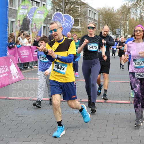 12.04.2026 - 45. Internationalen Wilhelmsburger Insellauf Strokosch-Dieckow http://msf.ph/oto/9455074 12.04.2026 13:04:03 Ziel 5208, 4842, 2287, 4843, 4526, 5475, 2007, 3523, 4217, 5433, 5430, 5105, 2580, 2412 meine-sportfotos.de