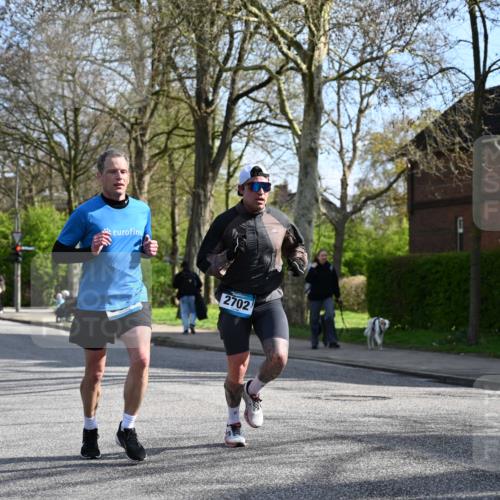 12.04.2026 - 45. Internationalen Wilhelmsburger Insellauf J. Mangold http://msf.ph/oto/9455089 12.04.2026 10:23:56 Ziel 3476, 2702, 3351, 3813, 3813, 4052, 2595 meine-sportfotos.de