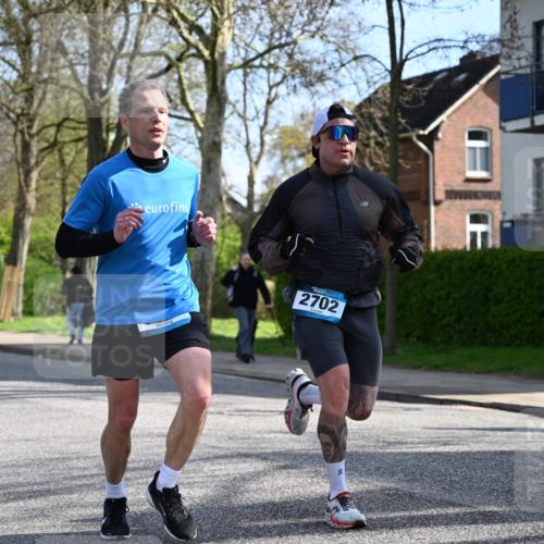 12.04.2026 - 45. Internationalen Wilhelmsburger Insellauf J. Mangold http://msf.ph/oto/9455099 12.04.2026 10:23:56 Ziel 3476, 2702, 3351, 3813, 3813, 4052, 2595 meine-sportfotos.de