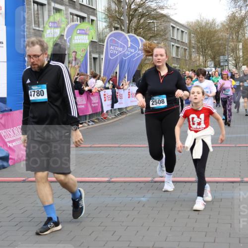 12.04.2026 - 45. Internationalen Wilhelmsburger Insellauf Strokosch-Dieckow http://msf.ph/oto/9455114 12.04.2026 13:03:58 Ziel 4780, 5063, 2508, 5200, 5208, 4842, 2287, 4843, 4526, 5475, 2007, 3523 meine-sportfotos.de