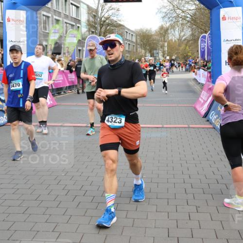 12.04.2026 - 45. Internationalen Wilhelmsburger Insellauf Strokosch-Dieckow http://msf.ph/oto/9455263 12.04.2026 13:03:51 Ziel 5470, 4743, 4323, 3962, 3652, 2642, 4780, 5063 meine-sportfotos.de