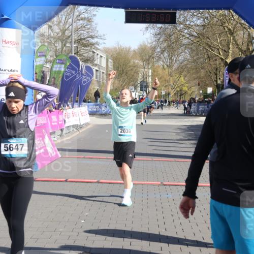 12.04.2026 - 45. Internationalen Wilhelmsburger Insellauf Strokosch-Dieckow http://msf.ph/oto/9455275 12.04.2026 10:43:49 Ziel 2039 meine-sportfotos.de