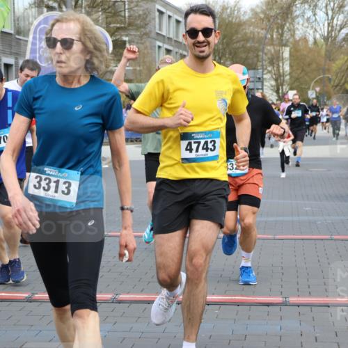 12.04.2026 - 45. Internationalen Wilhelmsburger Insellauf Strokosch-Dieckow http://msf.ph/oto/9455310 12.04.2026 13:03:49 Ziel 3313, 5470, 4743, 4323, 3962, 3652, 2642 meine-sportfotos.de