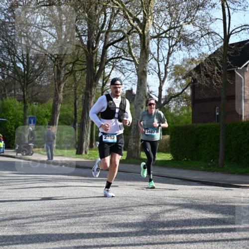 12.04.2026 - 45. Internationalen Wilhelmsburger Insellauf J. Mangold http://msf.ph/oto/9455317 12.04.2026 10:26:01 Ziel 4175, 4460, 2382, 3487, 5708, 4621, 4061, 4061, 3368, 4572, 5742, 4225, 3752, 3047, 2160 meine-sportfotos.de