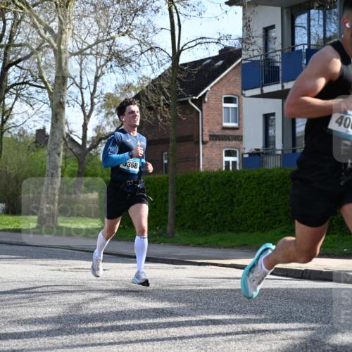 12.04.2026 - 45. Internationalen Wilhelmsburger Insellauf J. Mangold http://msf.ph/oto/9455384 12.04.2026 10:26:19 Ziel 4061, 3368, 4572, 5742, 4225, 3752, 3047, 2160, 4673, 5344, 4941 meine-sportfotos.de