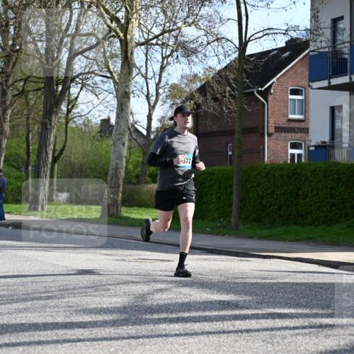 12.04.2026 - 45. Internationalen Wilhelmsburger Insellauf J. Mangold http://msf.ph/oto/9455387 12.04.2026 10:26:21 Ziel 4061, 3368, 4572, 5742, 4225, 3752, 3047, 2160, 4673, 5344, 4941 meine-sportfotos.de