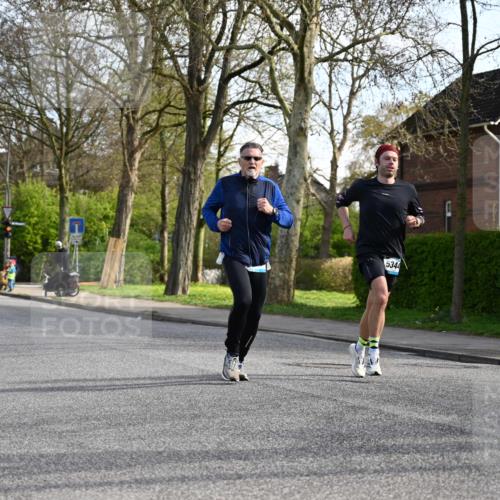 12.04.2026 - 45. Internationalen Wilhelmsburger Insellauf J. Mangold http://msf.ph/oto/9455491 12.04.2026 10:26:53 Ziel 5344, 4941, 5503, 5055, 5301, 2994, 5685, 4528, 3815, 5440, 5440, 5279, 2659, 5645 meine-sportfotos.de