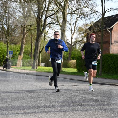 12.04.2026 - 45. Internationalen Wilhelmsburger Insellauf J. Mangold http://msf.ph/oto/9455494 12.04.2026 10:26:53 Ziel 5344, 4941, 5503, 5055, 5301, 2994, 5685, 4528, 3815, 5440, 5440, 5279, 2659, 5645 meine-sportfotos.de