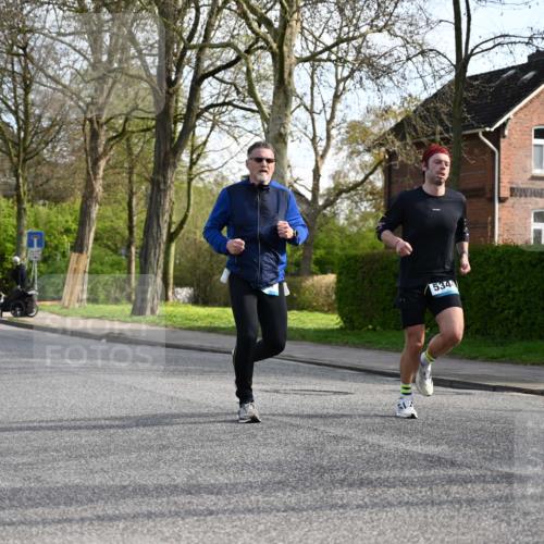 12.04.2026 - 45. Internationalen Wilhelmsburger Insellauf J. Mangold http://msf.ph/oto/9455496 12.04.2026 10:26:53 Ziel 5344, 4941, 5503, 5055, 5301, 2994, 5685, 4528, 3815, 5440, 5440, 5279, 2659, 5645 meine-sportfotos.de