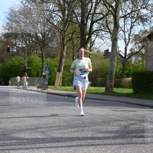 12.04.2026 - 45. Internationalen Wilhelmsburger Insellauf J. Mangold http://msf.ph/oto/9455523 12.04.2026 10:26:58 Ziel 5344, 4941, 5503, 5055, 5301, 2994, 5685, 5685, 4528, 3815, 5440, 5279, 2659, 5645, 5585, 2181 meine-sportfotos.de
