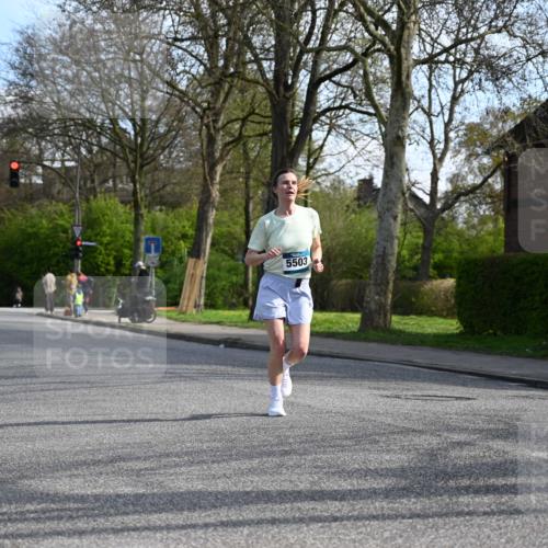 12.04.2026 - 45. Internationalen Wilhelmsburger Insellauf J. Mangold http://msf.ph/oto/9455524 12.04.2026 10:26:58 Ziel 5344, 4941, 5503, 5055, 5301, 2994, 5685, 5685, 4528, 3815, 5440, 5279, 2659, 5645, 5585, 2181 meine-sportfotos.de