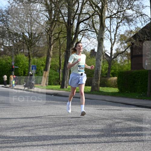 12.04.2026 - 45. Internationalen Wilhelmsburger Insellauf J. Mangold http://msf.ph/oto/9455528 12.04.2026 10:26:58 Ziel 5344, 4941, 5503, 5055, 5301, 2994, 5685, 5685, 4528, 3815, 5440, 5279, 2659, 5645, 5585, 2181 meine-sportfotos.de