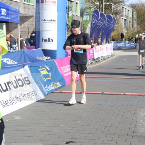 12.04.2026 - 45. Internationalen Wilhelmsburger Insellauf Strokosch-Dieckow http://msf.ph/oto/9455564 12.04.2026 10:31:29 Ziel 2325, 5661, 4766 meine-sportfotos.de
