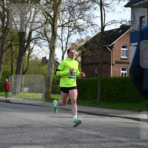 12.04.2026 - 45. Internationalen Wilhelmsburger Insellauf J. Mangold http://msf.ph/oto/9455643 12.04.2026 10:27:26 Ziel 3815, 5440, 5279, 2659, 5645, 5585, 2181, 4580, 2213, 4651, 3562 meine-sportfotos.de