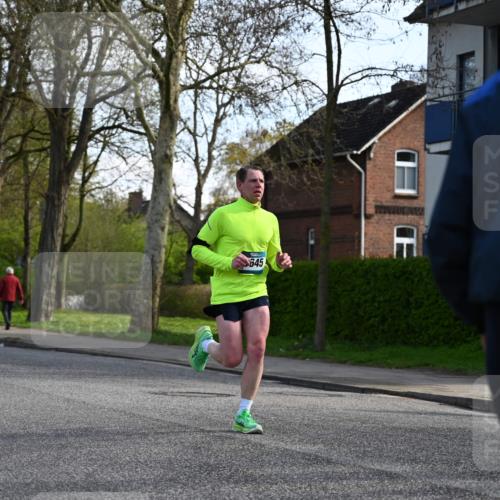 12.04.2026 - 45. Internationalen Wilhelmsburger Insellauf J. Mangold http://msf.ph/oto/9455644 12.04.2026 10:27:26 Ziel 3815, 5440, 5279, 2659, 5645, 5585, 2181, 4580, 2213, 4651, 3562 meine-sportfotos.de