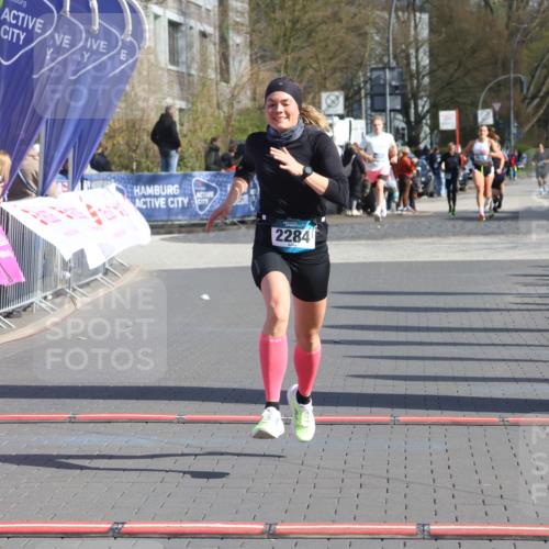 12.04.2026 - 45. Internationalen Wilhelmsburger Insellauf Strokosch-Dieckow http://msf.ph/oto/9455716 12.04.2026 10:31:42 Ziel 5526, 2284 meine-sportfotos.de