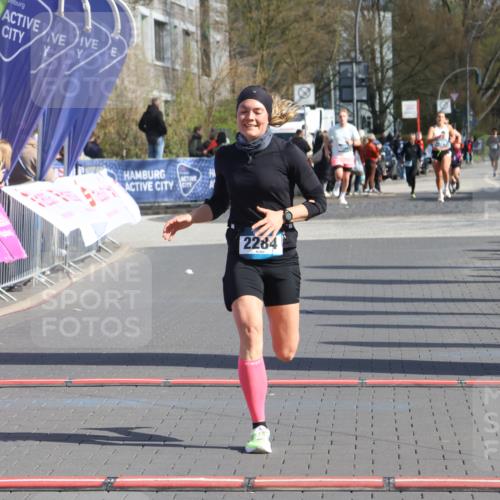 12.04.2026 - 45. Internationalen Wilhelmsburger Insellauf Strokosch-Dieckow http://msf.ph/oto/9455732 12.04.2026 10:31:42 Ziel 5526, 2284 meine-sportfotos.de