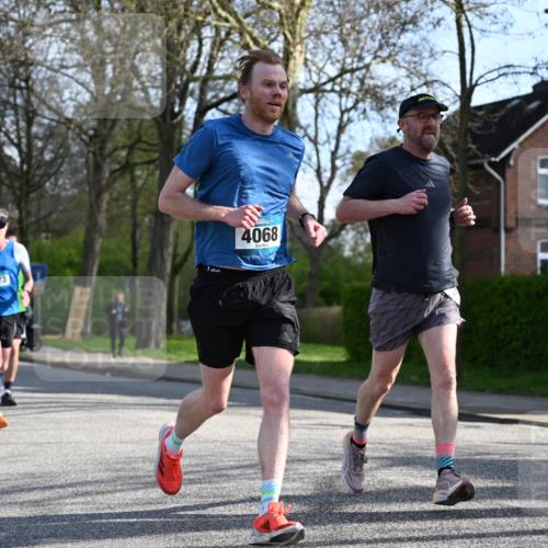 12.04.2026 - 45. Internationalen Wilhelmsburger Insellauf J. Mangold http://msf.ph/oto/9455786 12.04.2026 10:28:11 Ziel 3562, 2265, 5473, 4163, 4214, 2022, 4068, 4294, 2851, 5452, 4995, 5833, 3904, 4994, 4831, 3141, 4883, 2979, 3585, 4154, 3473, 4075, 4144 meine-sportfotos.de